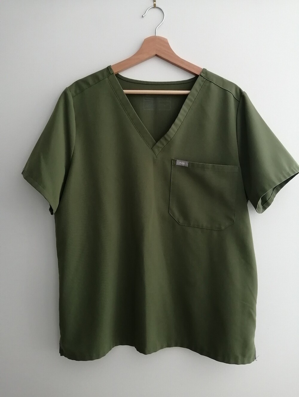 Figs Catarina One Pocket Scrub Top Limited Edition Dark Olive Green Size XL